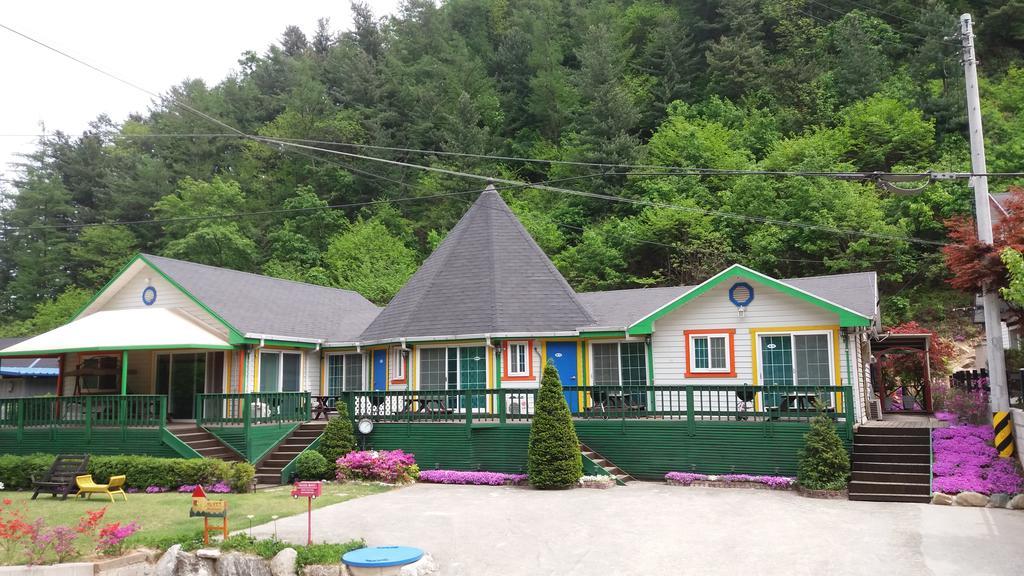 Charm Pension Gapyeong Eksteriør bilde